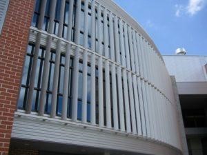 Lam nhôm chắn nắng – Giải pháp chắn nắng hiệu quả